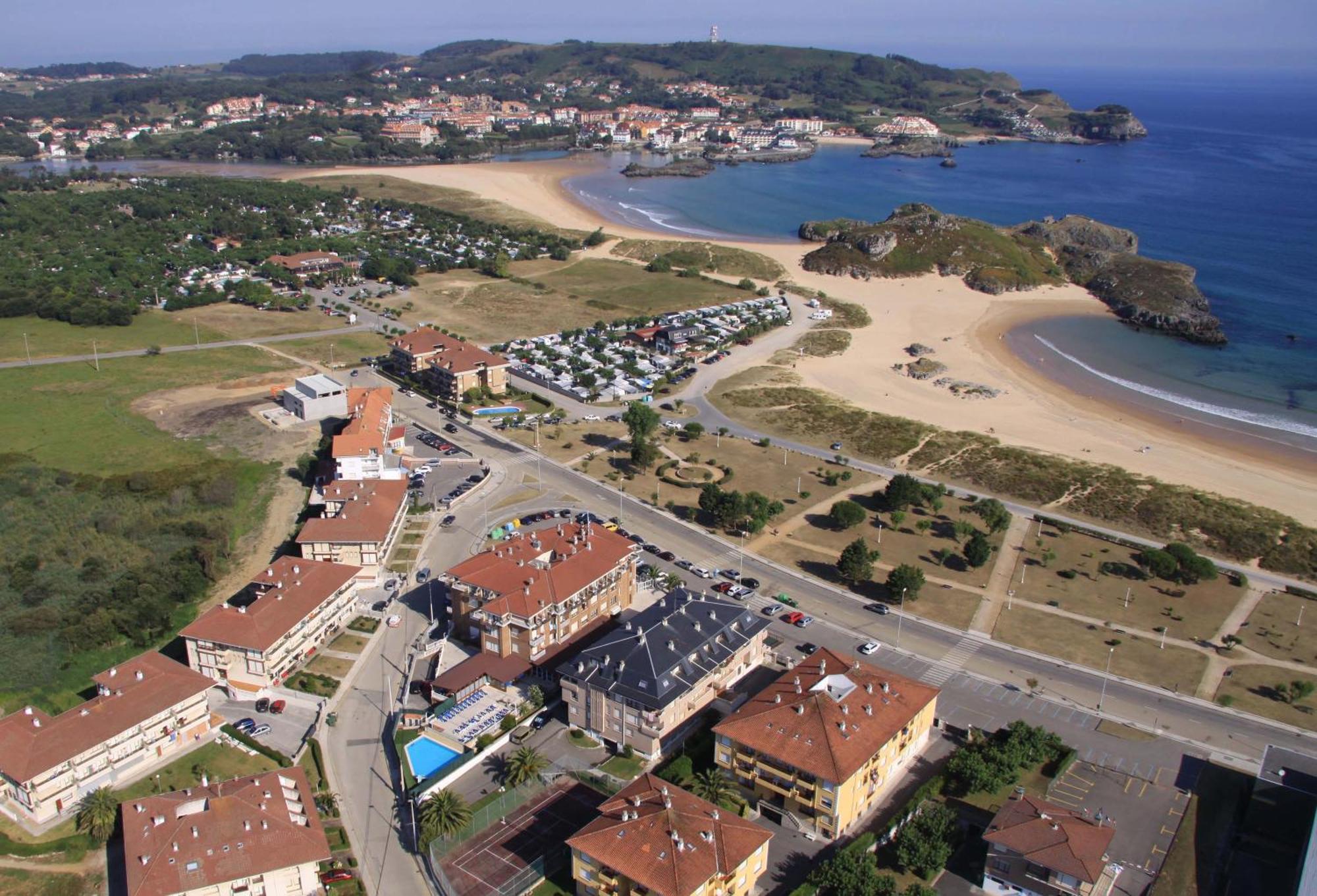Hotel Gala Noja Esterno foto